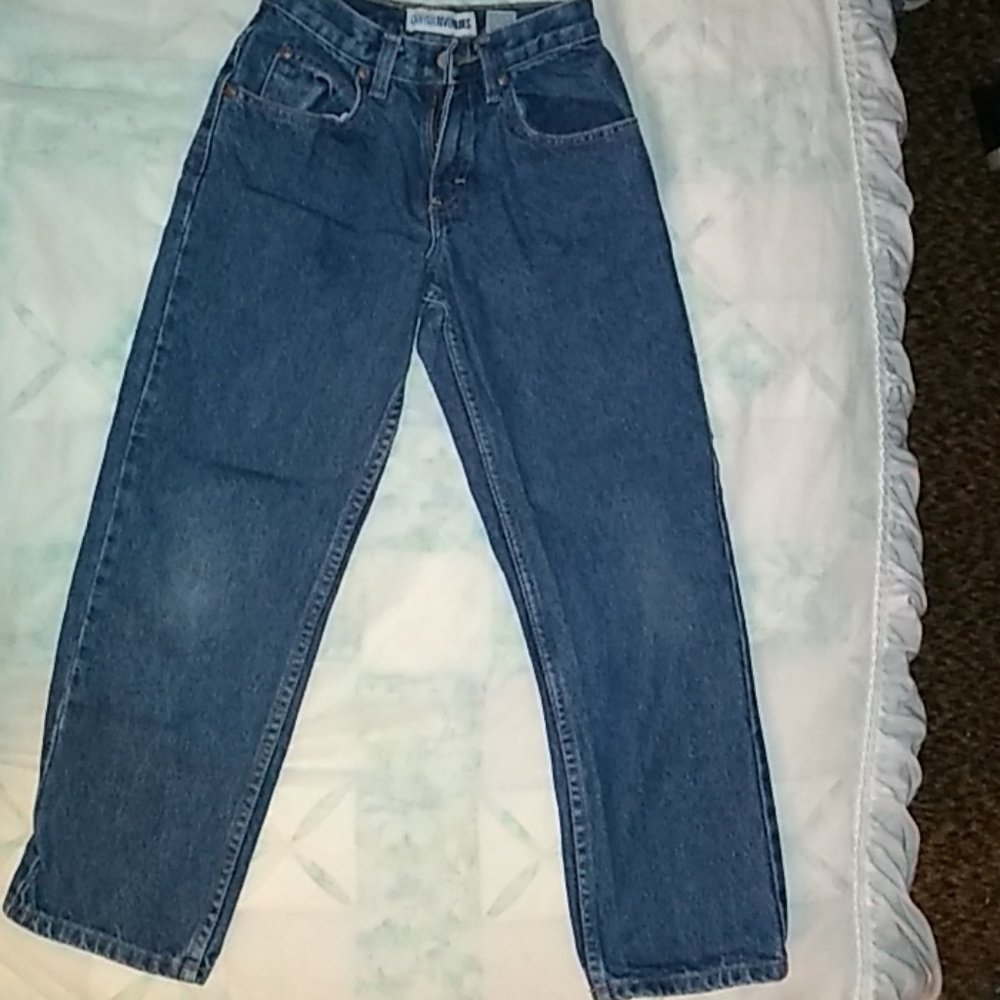 Girls like new Jeans
